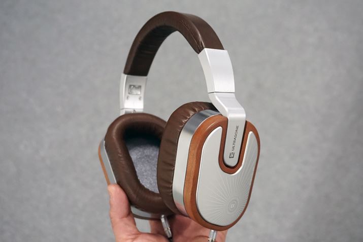 ULTRASONE�uEdition 15 Veritas�v