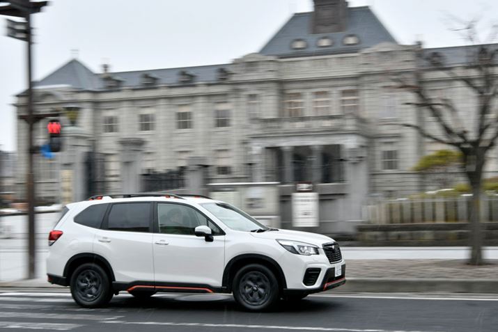 XoutHX^[ X-BREAKv́Aᓹc̎sXn̂ق̌y𐶂\ł