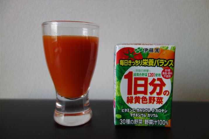 ʓIȃpbNW[Xi200mlj̔̑傫ł