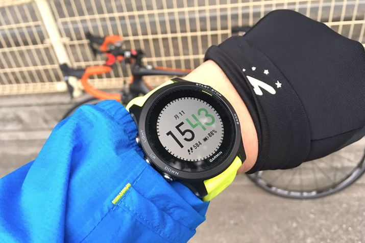 BluetoothANT+̐ڑɑΉĂ̂ŁAT[hp[eB[̂قƂǂׂẴZT[ɐڑ\