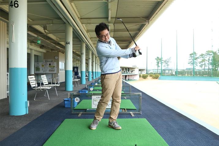 ŐUɂANuCɃXCOƂ܂łĂ܂