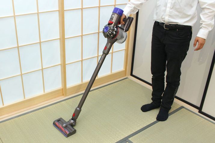 炪V7 SlimBRpNgȃ[^[wbhƒZȂpCvɂA{̏dʂ2.2kg