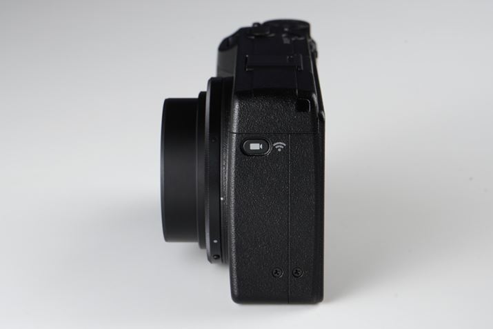 dĨYoԂłs45mmxBʂɂ͓/{^Ă