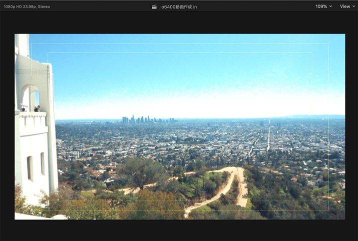 HỎfł́AnCCgi摜̒AjтĂ܂