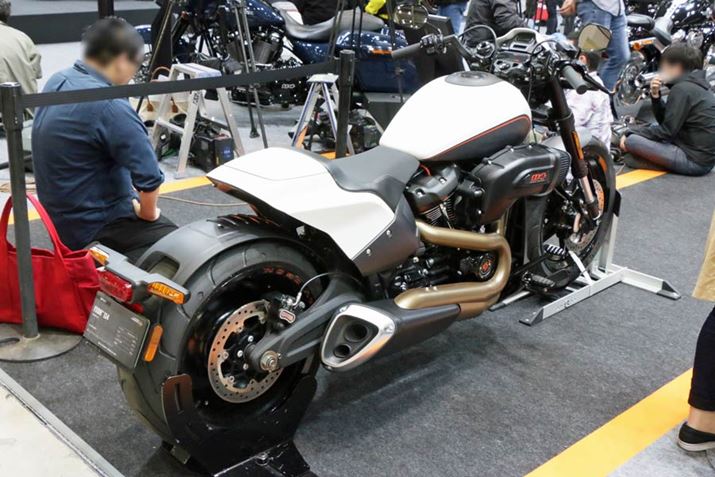 Ǎڂ|Iȑ݊Bԏd303kgƂȂ̂̂