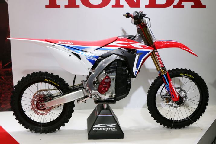 gNbT[炵X}[gȃVGbgɁAobe[⃂[^[aȂڂĂ