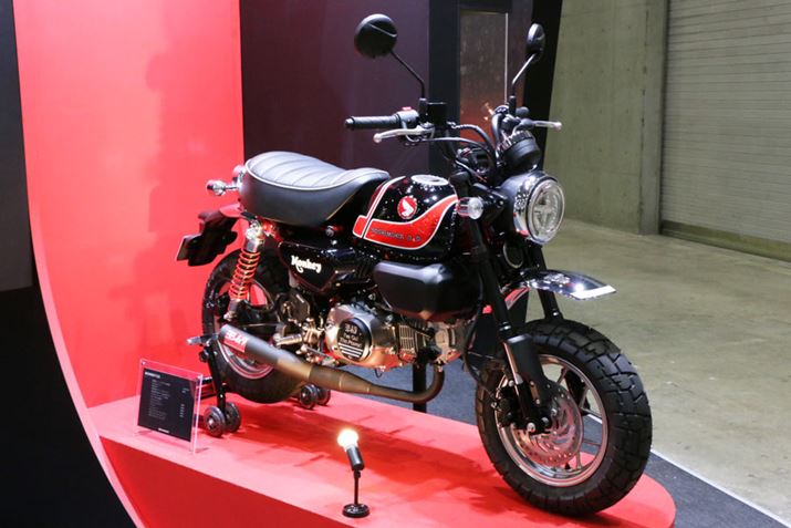 ́uZ900RSvƓJ[O{ꂽL[125̃JX^}VAȂȂ͋C