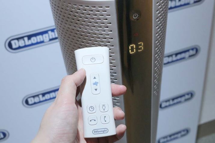 �uCFX85WC�v�̕��ʂ�10�i�K�Œ����\�B����̓����R���ōs���܂�