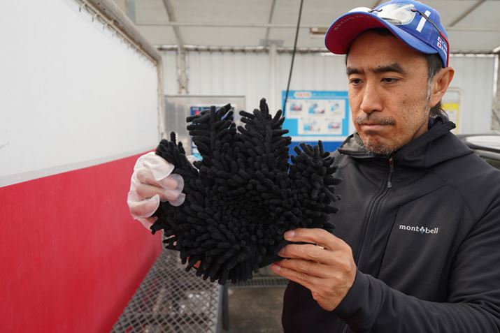 �R�`���͎w������Ȃ����Ԃɖѐ悪���荞�݉���𗍂ߗ��Ƃ��u�c�C�X�g�ʁv�B