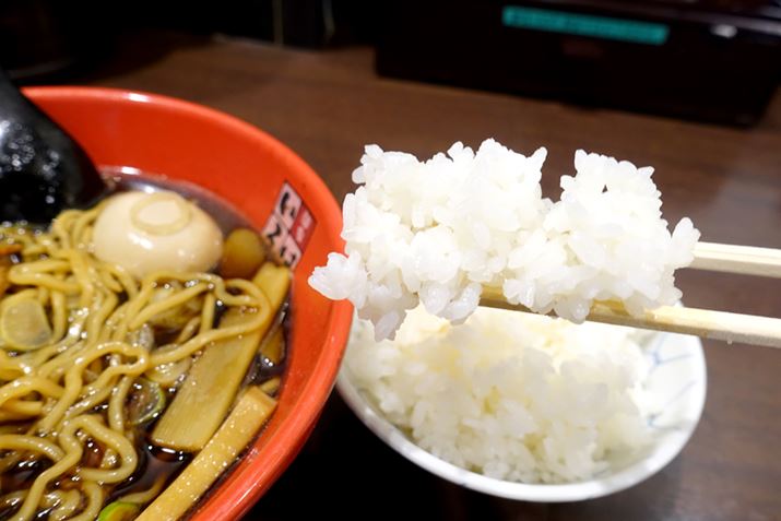 xRubNɂ́AĂłI AxRYRVqJgpĂAȂE}E}ł