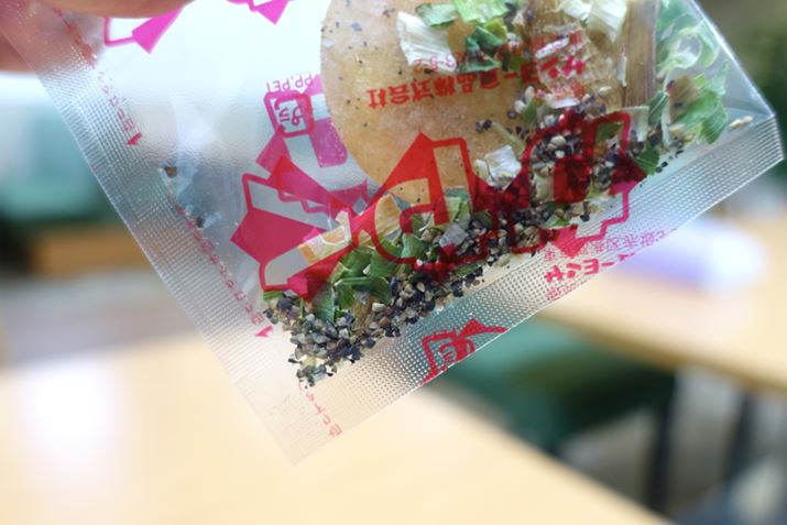 e҂RVÉAł͂ȂA₭̑܂ɓĂ܂B̎dl̓j[N