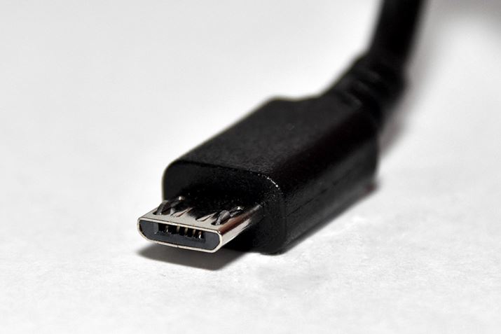 Micro USB 2.0 Micro-BAndroid[͂߁A^USB@̏[d[qƂĒ炭gĂ