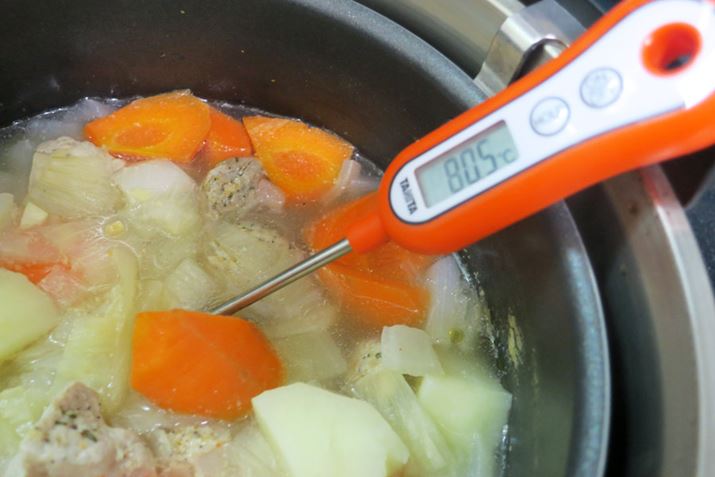 ̉x𑪂Ă݂80.5łB40o߂Ă\ȉL[vĂ܂