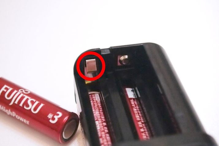 Ԃۂň͂񂾕dr̃}CiXɓ[qł