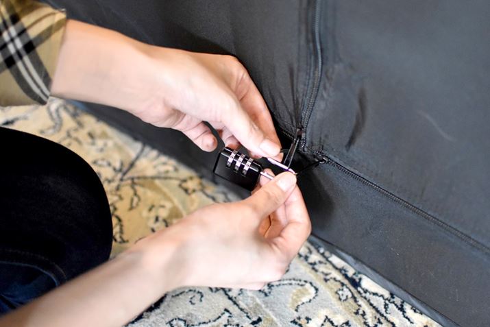 cƍẼt@Xi[ЂƂ̃JMɂ܂Ƃ߂邱ƂŁAbNł܂