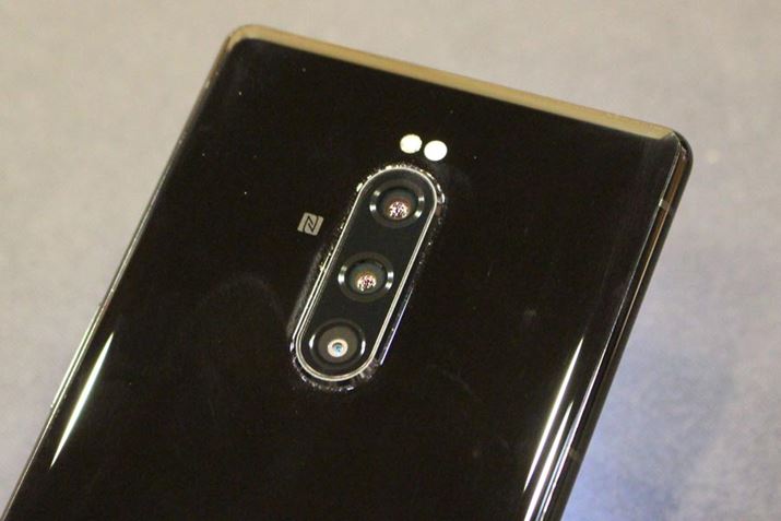 XperiaV[ỸgvJdlƂȂBJ؂ւ邱Ƃ3.25{̌wY[ɑΉ