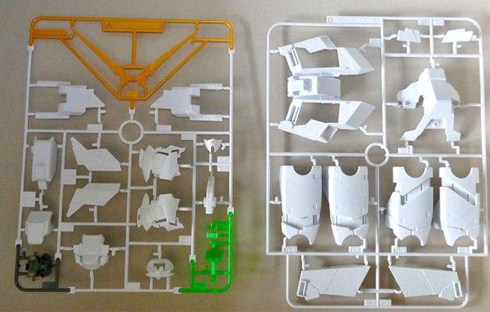 {fB̓zCgB̃AeiJAC͐Fp[cɂȂĂ܂