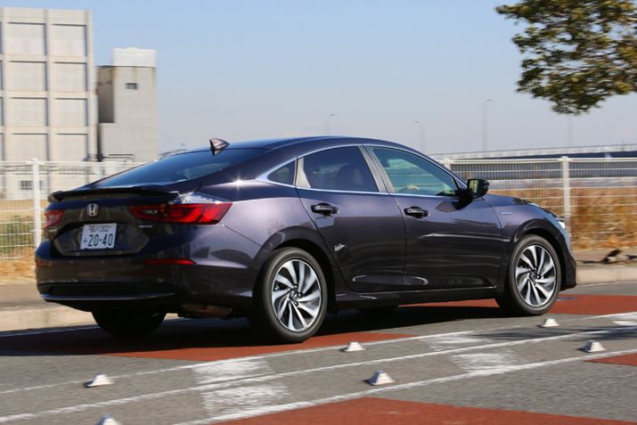 z_ V^uCTCgvEX BLACKSTYLȆsC[W