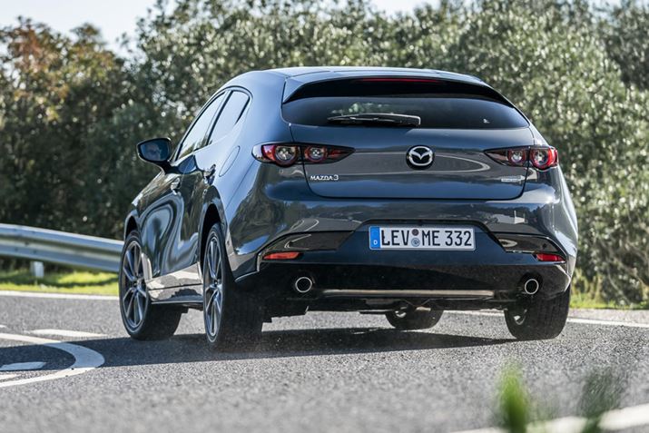 }c_ V^uMAZDA3ṽATXyVɂ́AVɁug[Vr[v̗pĂ