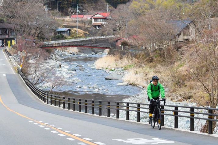 ~̂́AiFōɂƂƁB쉈ɐiރ[g͕₽ċC