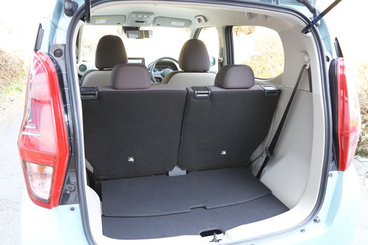 OH V^ueKṽQbW[B摜̓AV[gƂOփXCh