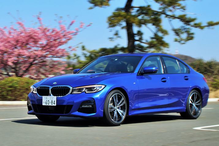 BMW V^u3V[Yvi330i M Sportj̑sC[W