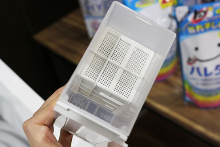 ^N̒ɂ̓tB^[ĂA̖тȂǂ荞܂Ȃ悤ɍHvĂ܂