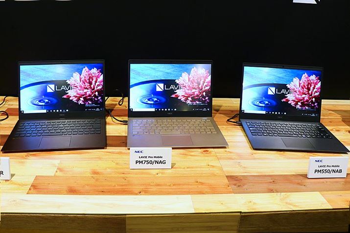 J[oG[V̓NVbN{h[AtAS[hAeIO[3F