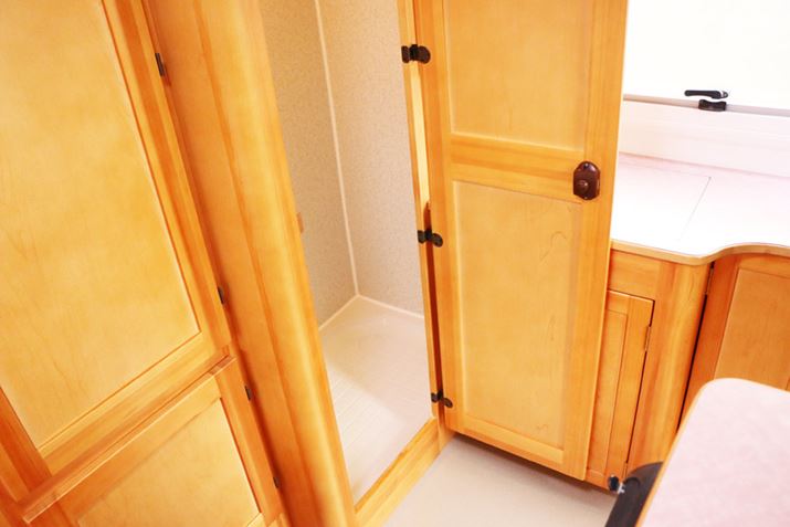 LsOJ[ɎgJZbg̃gCݒuł}`[Ă