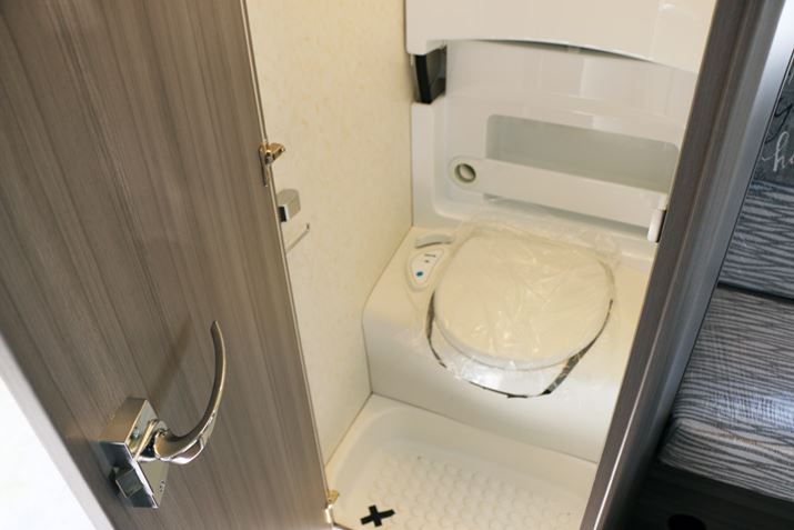 gCJZbgł͂ȂAtBV[͓Xy[XpĂ