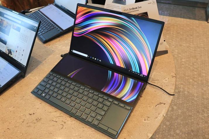 14�^���f���́A���C���f�B�X�v���C�̓^�b�`��Ή��BNumberPad�����ڂ��Ȃ�