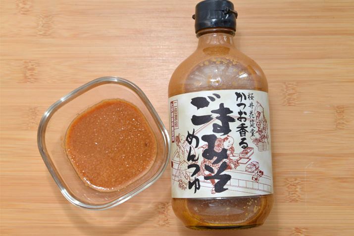 2{߃^CvBS}̕LŁAhbVO₵ԂԂ̃^ƂĂgł