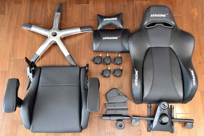 AKRacing PremiumgݗĂO̕iBׂiȂ̂ŁAVvł킩₷ł