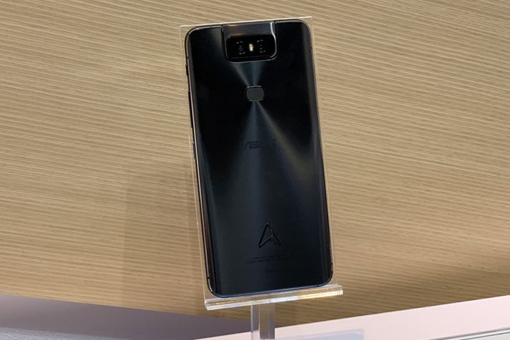 ���S�~�̃f�U�C�����{����ZenFone 6 Edition 30