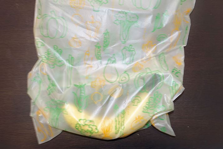 ����͕��ʂɖ�؂�܂̒��ɓ���Ďg���܂�