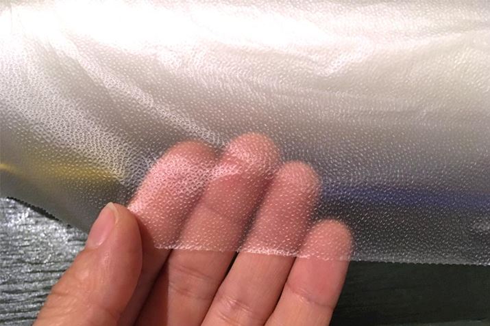 ʏ̃ccbvƂ͈قȂA\ʂɓʉ܂