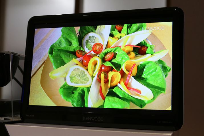 PEbh 10.1V^HDAj^[uLZ-1000HDv́AʑirƂȂ邱ƂŁAnfWȂǂ̍𑜓xfAV[gŊyނƂł鐻i