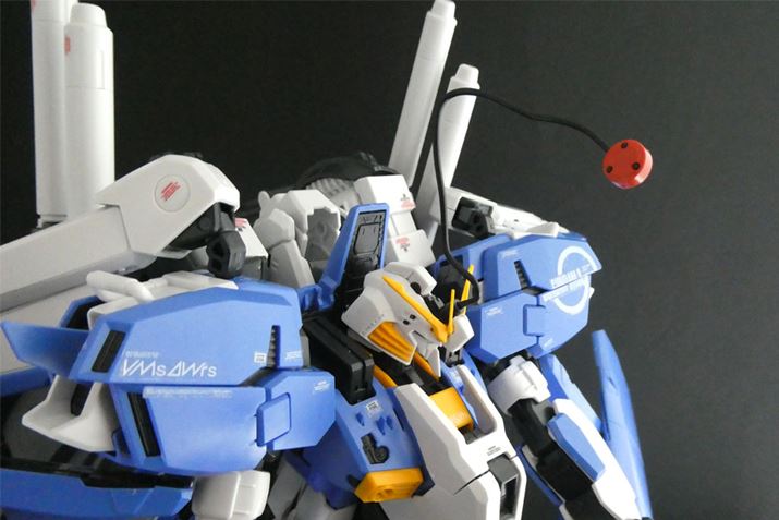 CRlBGAƂɃ[h{̂ɕtʃp[cg܂