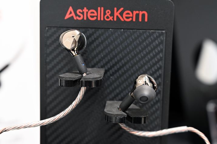 beyerdynamicƃR{CC[Cz̍ŐVuAK T9iEv