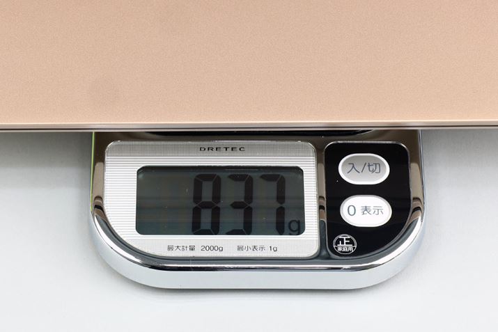 �f�W�^���X�P�[���ł̎����̓J�^���O�X�y�b�N�Ɠ���837g������