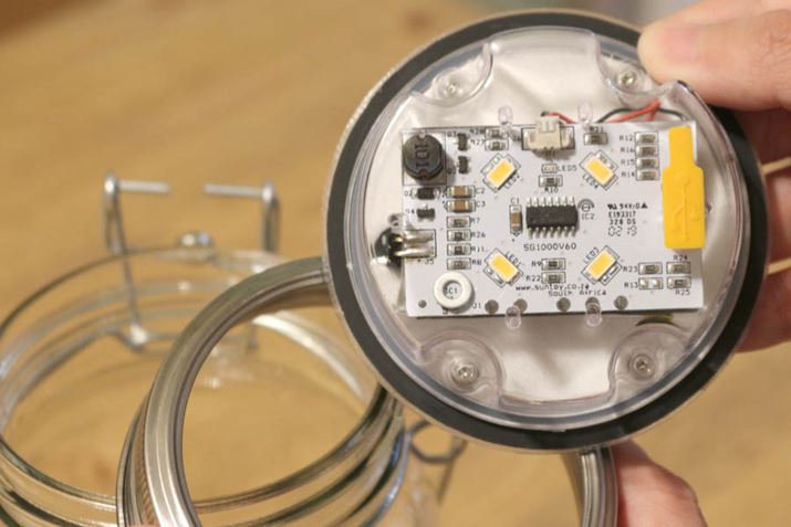 LEDCgi4j́At^̓ɓڂĂ܂