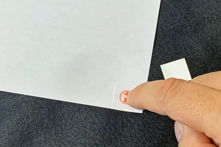 V[g̏ォ3`5bقǂ肮Ƌ߂ɉāAV[g͂܂