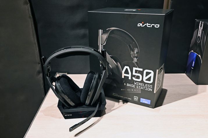 ���C�����X�Q�[�~���O�w�b�h�Z�b�g�uASTRO A50 Wireless �Q�[�~���O�w�b�h�Z�b�g + BASE STATION�v