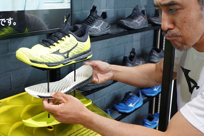 uMIUNO COBv̓~bh\[ɓڂĂ܂