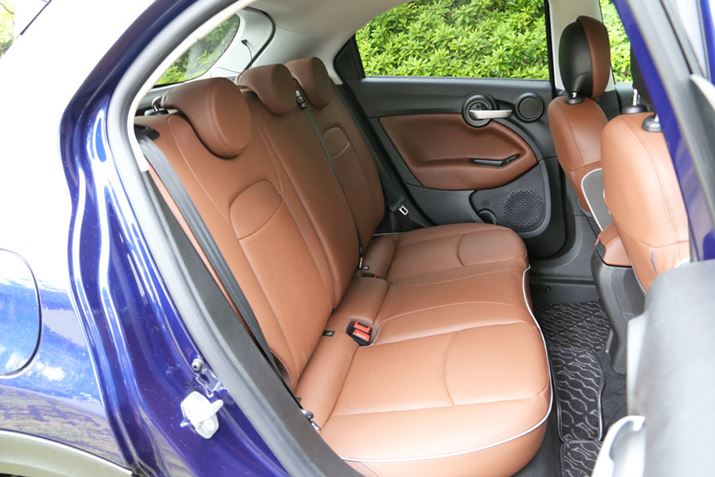 tBAbgu500Xv́A500{fBTCY傫ԂAȂLK