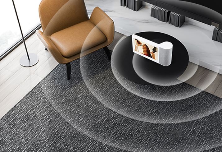 Xs[J[̎pőo͂10WBƎ`̃fBt[U[ŕɉLĂƂ