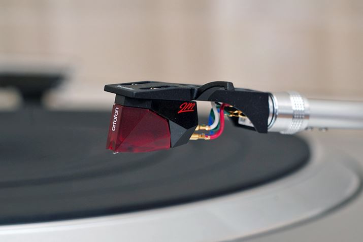 IgtHMM^J[gbWu2M REDvWŕt