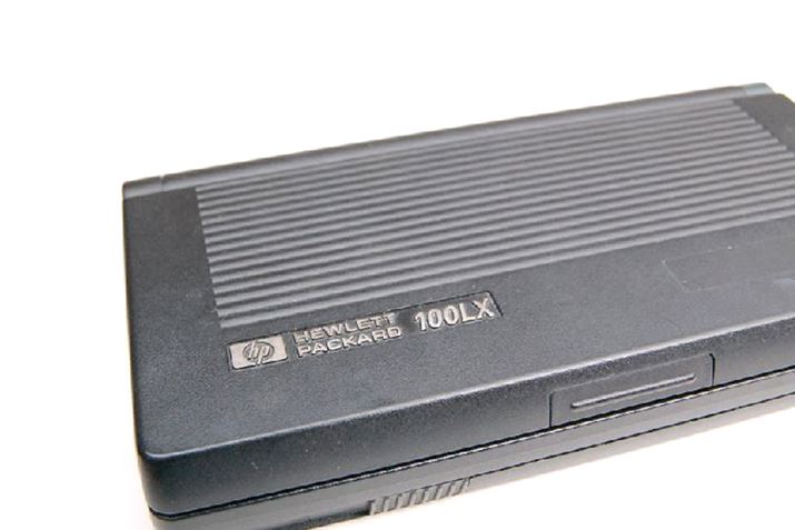 HP100LXi摜́uPDAفvjB\j[łLXoAǂ̂悤ȃfUĈ낤