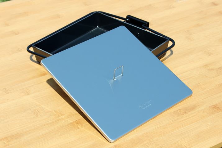 XeX̃t^tBt^ɕtẮA|ƂȂĂ܂