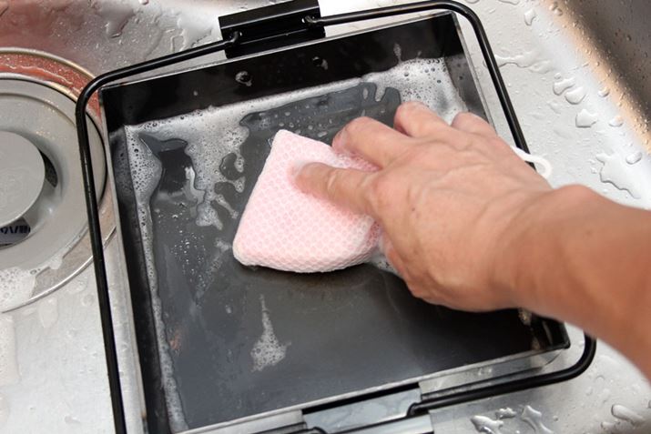 S̍Ƃ͓S̎_疌̂ƂȂ̂ŁA܂gĂȂ